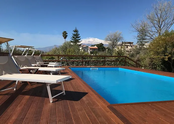 John Sea Suites