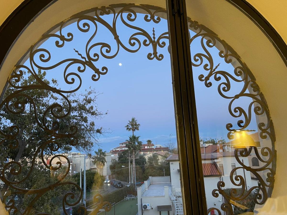 John Sea Apartment *